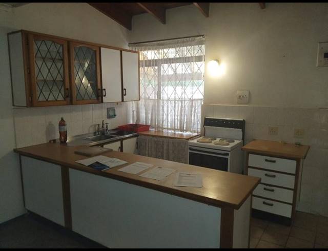 2 BEDROOM DUPLEX FOR SALE IN WOODHAVEN